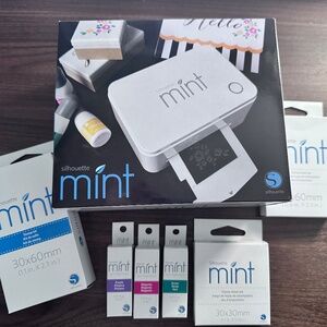NEW IN BOX SILHOUETTE MINT MACHINE with extras! 3 extra stamps, inks
